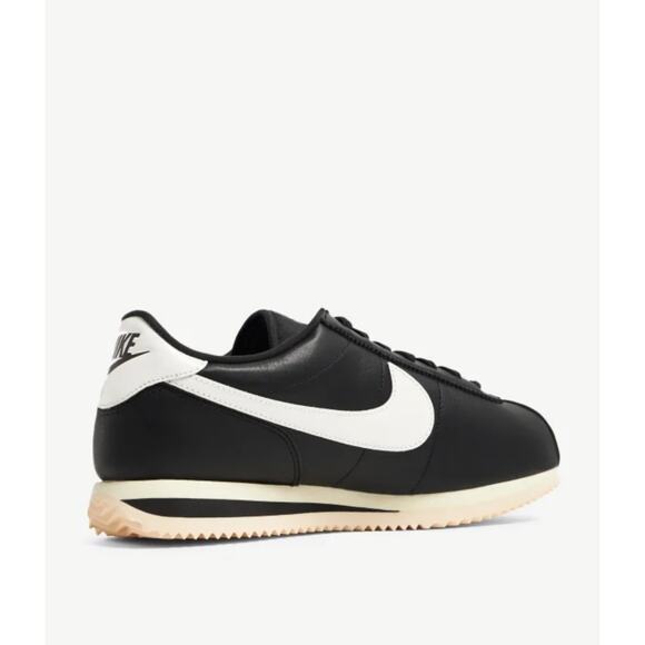 Nike Cortez 23 Premium LeatherWomen's size 5.5 NIB Black ***missing Lid *** - Picture 4 of 10